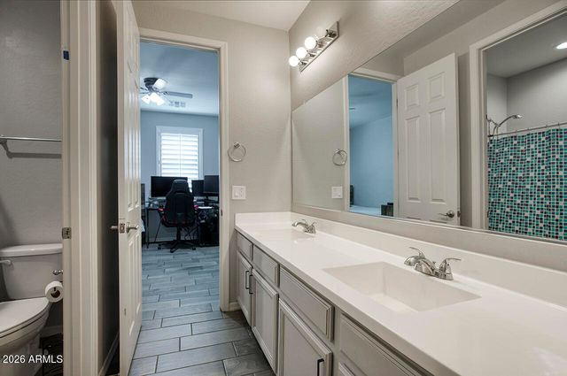 16094 W DESERT HILLS Drive, Surprise, AZ 85379