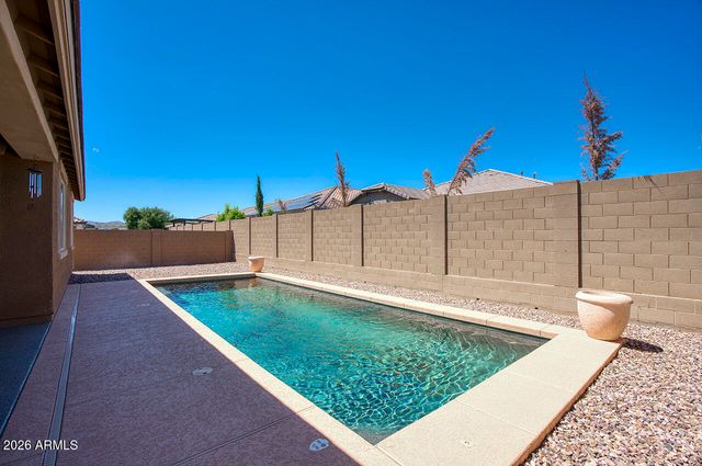 16094 W DESERT HILLS Drive, Surprise, AZ 85379