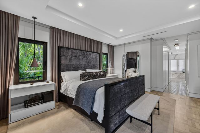 420 SE 17th Avenue, Fort Lauderdale, FL 33301