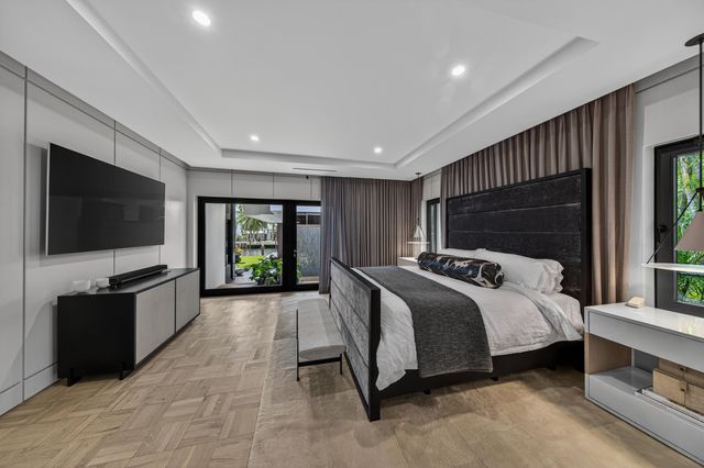 420 SE 17th Avenue, Fort Lauderdale, FL 33301