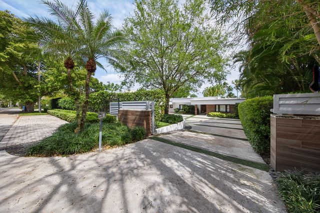 420 SE 17th Avenue, Fort Lauderdale, FL 33301