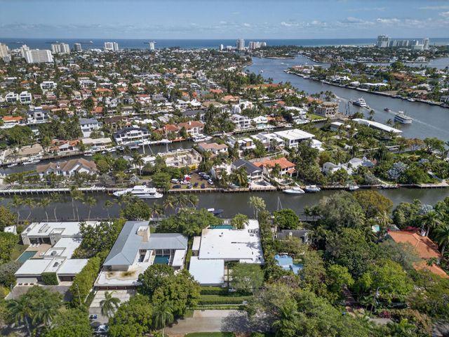 420 SE 17th Avenue, Fort Lauderdale, FL 33301