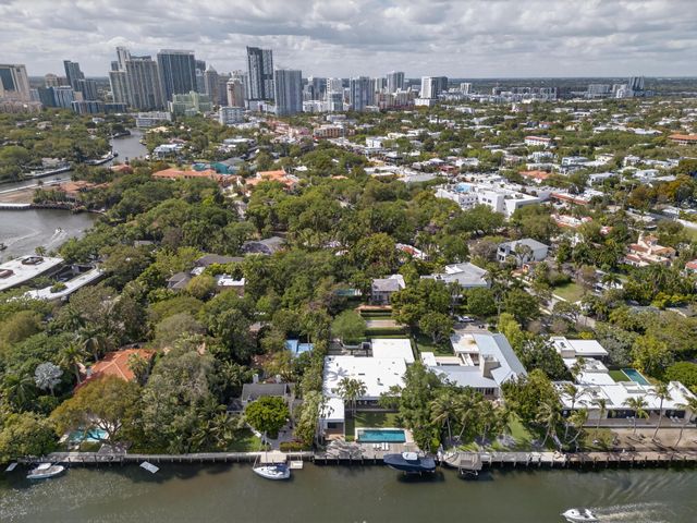 420 SE 17th Avenue, Fort Lauderdale, FL 33301