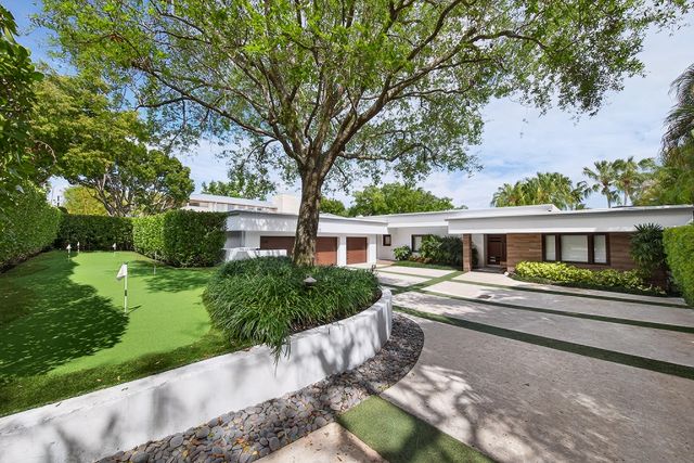 420 SE 17th Avenue, Fort Lauderdale, FL 33301