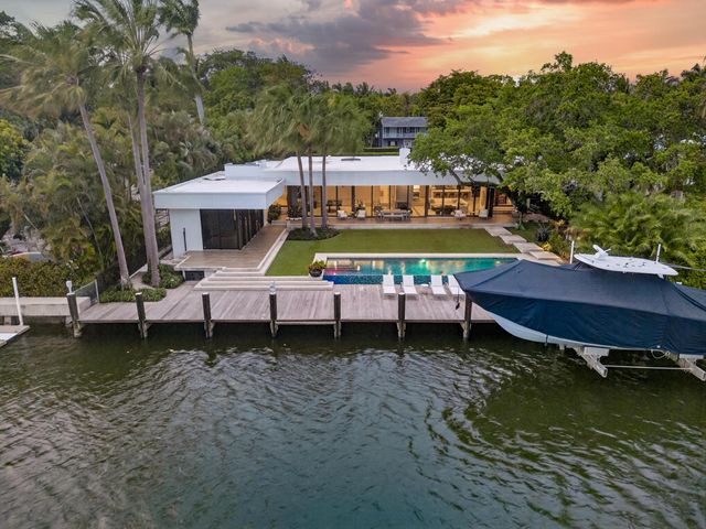 420 SE 17th Avenue, Fort Lauderdale, FL 33301