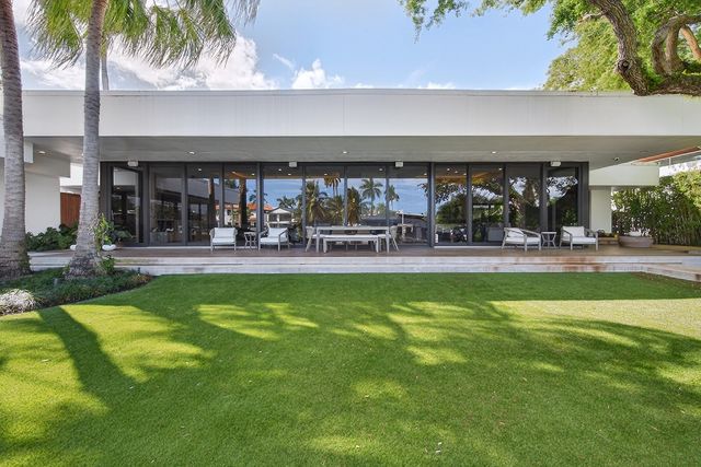 420 SE 17th Avenue, Fort Lauderdale, FL 33301