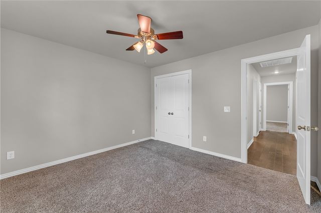 709 SW Barn Valley Road, Bentonville, AR 72712