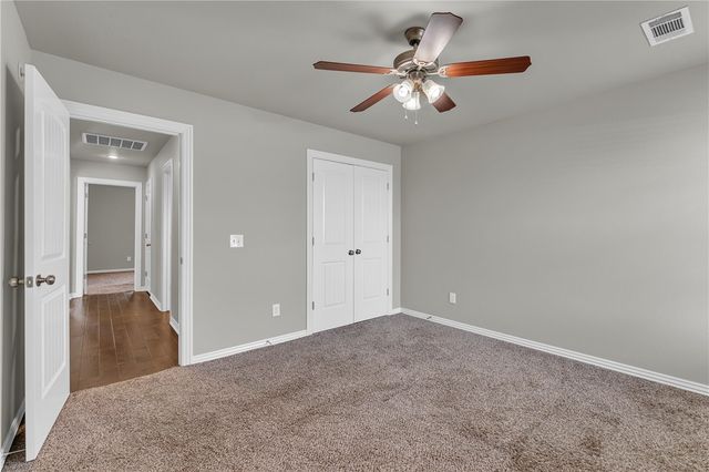 709 SW Barn Valley Road, Bentonville, AR 72712