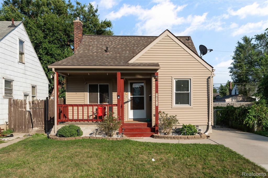 18274 Harman Street, Melvindale, MI 48122