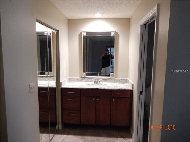 8925 QUAIL RUN DRIVE, Wesley Chapel, FL 33544