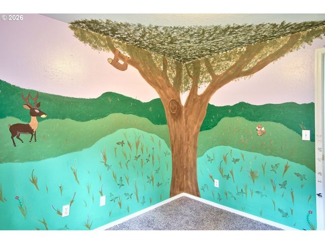 302 Nw SADIE Ct, Hillsboro, OR 97124