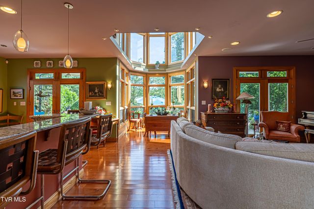 25586 Cornelius Drive, Abingdon, VA 24211