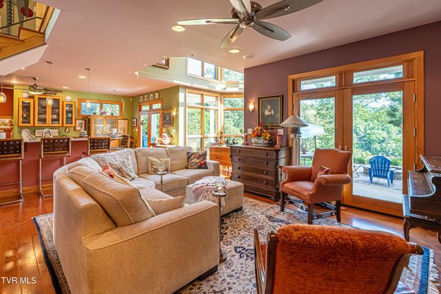 25586 Cornelius Drive, Abingdon, VA 24211