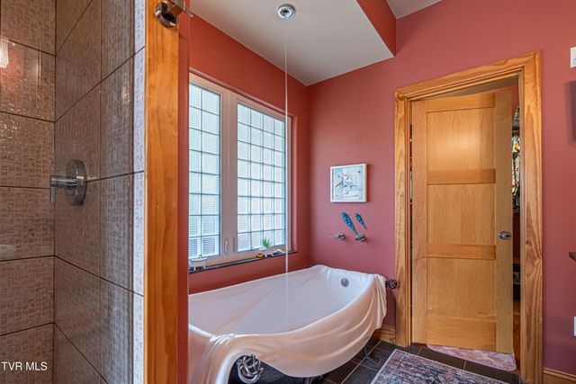 25586 Cornelius Drive, Abingdon, VA 24211