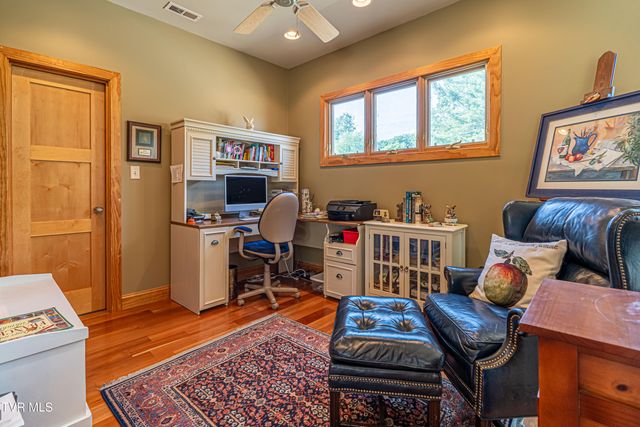 25586 Cornelius Drive, Abingdon, VA 24211