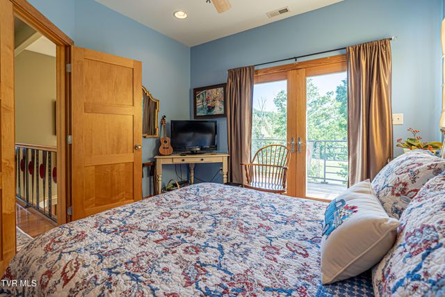 25586 Cornelius Drive, Abingdon, VA 24211