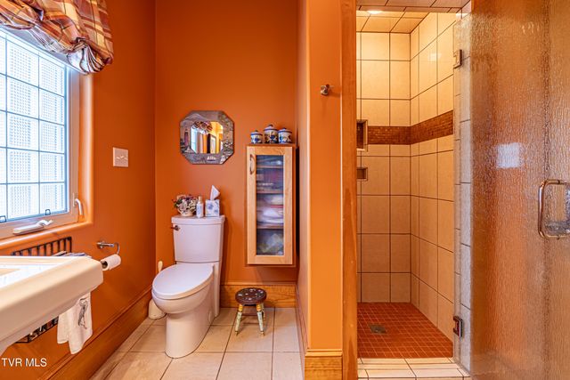 25586 Cornelius Drive, Abingdon, VA 24211