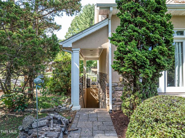25586 Cornelius Drive, Abingdon, VA 24211
