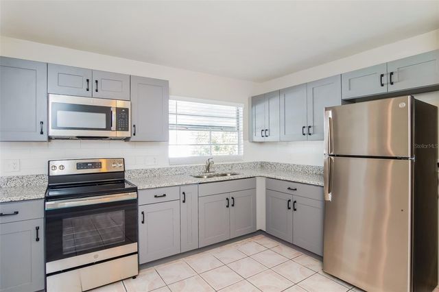 2317 TINIAN AVENUE, Orlando, FL 32837