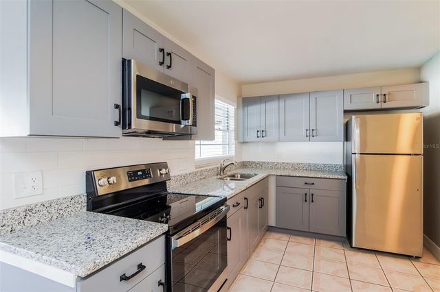 2317 TINIAN AVENUE, Orlando, FL 32837