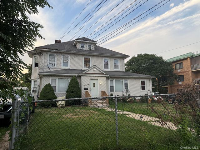 151 Amherst Street, Hempstead, NY 11550