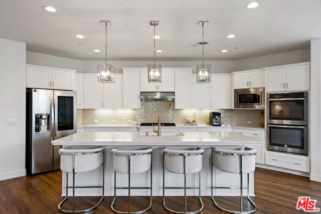 13503 Stonethwaite Lane, Bakersfield, CA 93311