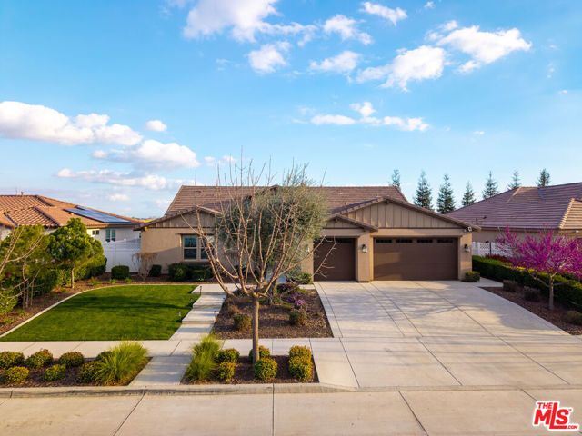 13503 Stonethwaite Lane, Bakersfield, CA 93311