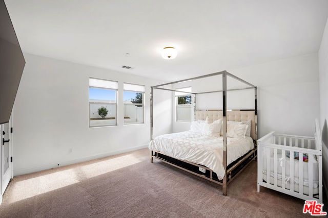 13503 Stonethwaite Lane, Bakersfield, CA 93311