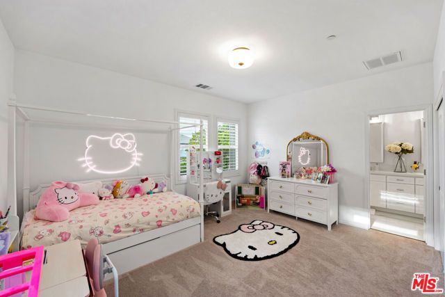 13503 Stonethwaite Lane, Bakersfield, CA 93311