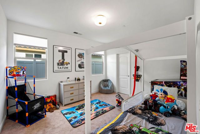 13503 Stonethwaite Lane, Bakersfield, CA 93311