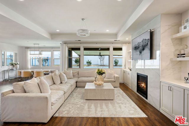 13503 Stonethwaite Lane, Bakersfield, CA 93311