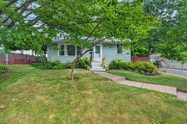 2093 Sherwood Avenue, Saint Paul, MN 55119