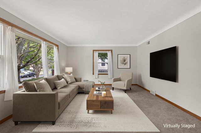 2093 Sherwood Avenue, Saint Paul, MN 55119