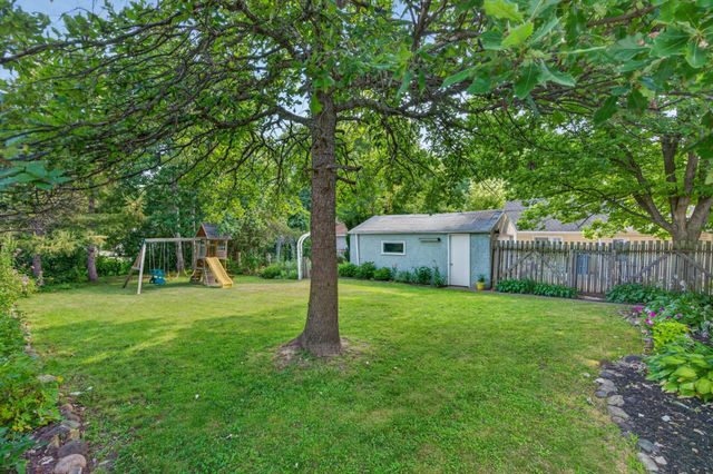 2093 Sherwood Avenue, Saint Paul, MN 55119