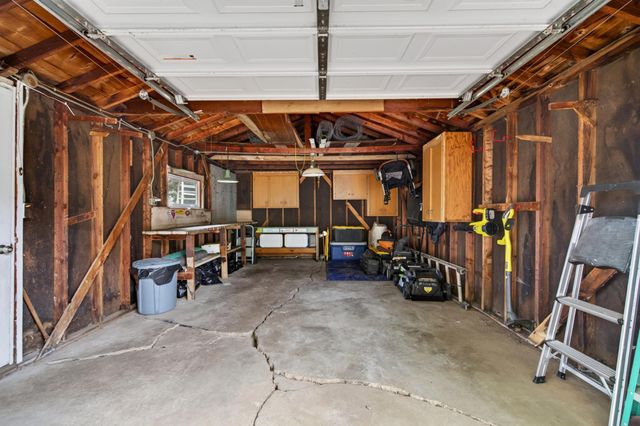2093 Sherwood Avenue, Saint Paul, MN 55119