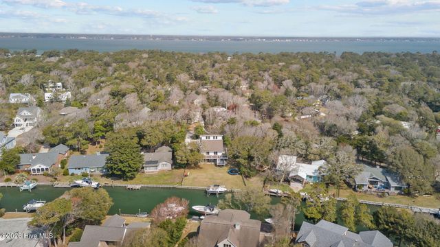 125 Loblolly Drive, Atlantic Beach, NC 28512