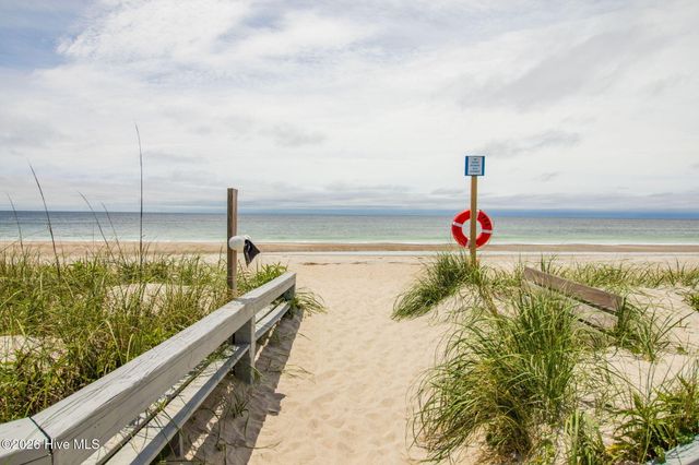 125 Loblolly Drive, Atlantic Beach, NC 28512