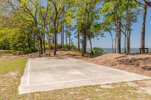 125 Loblolly Drive, Atlantic Beach, NC 28512