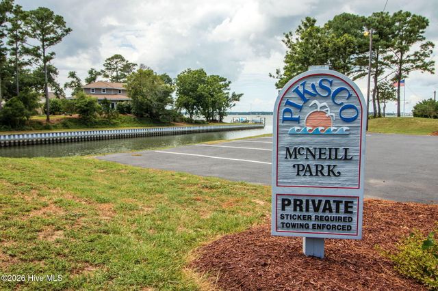 125 Loblolly Drive, Atlantic Beach, NC 28512