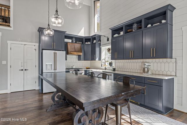 125 Loblolly Drive, Atlantic Beach, NC 28512