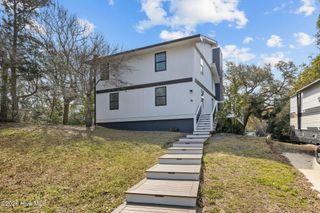 125 Loblolly Drive, Atlantic Beach, NC 28512