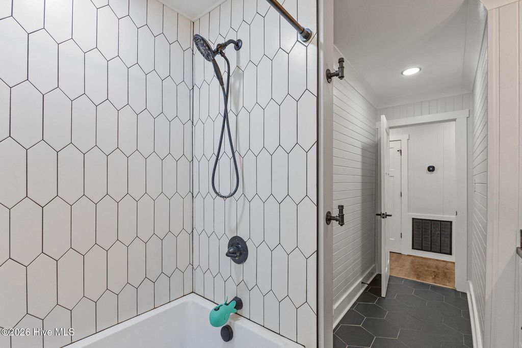 Image 24 of property listing at 125 Loblolly Drive, Atlantic Beach, NC 28512