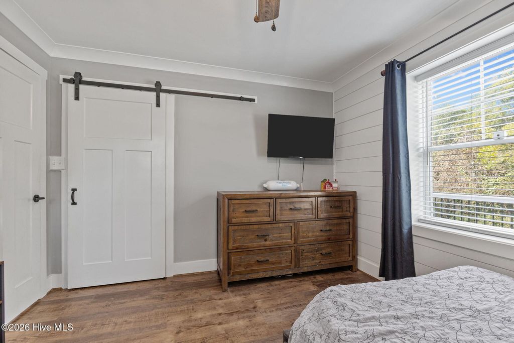 Image 26 of property listing at 125 Loblolly Drive, Atlantic Beach, NC 28512