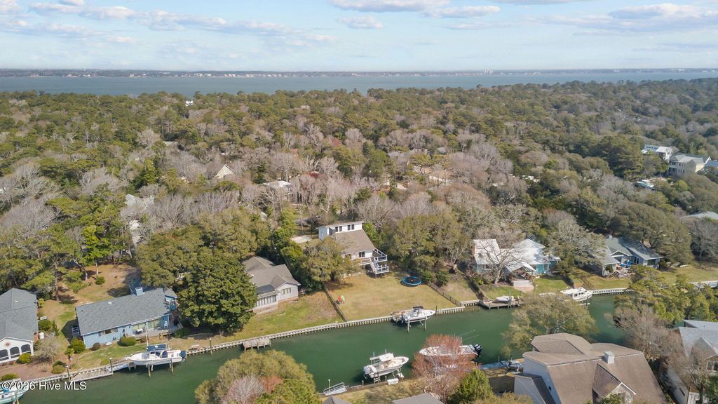 Image 42 of property listing at 125 Loblolly Drive, Atlantic Beach, NC 28512