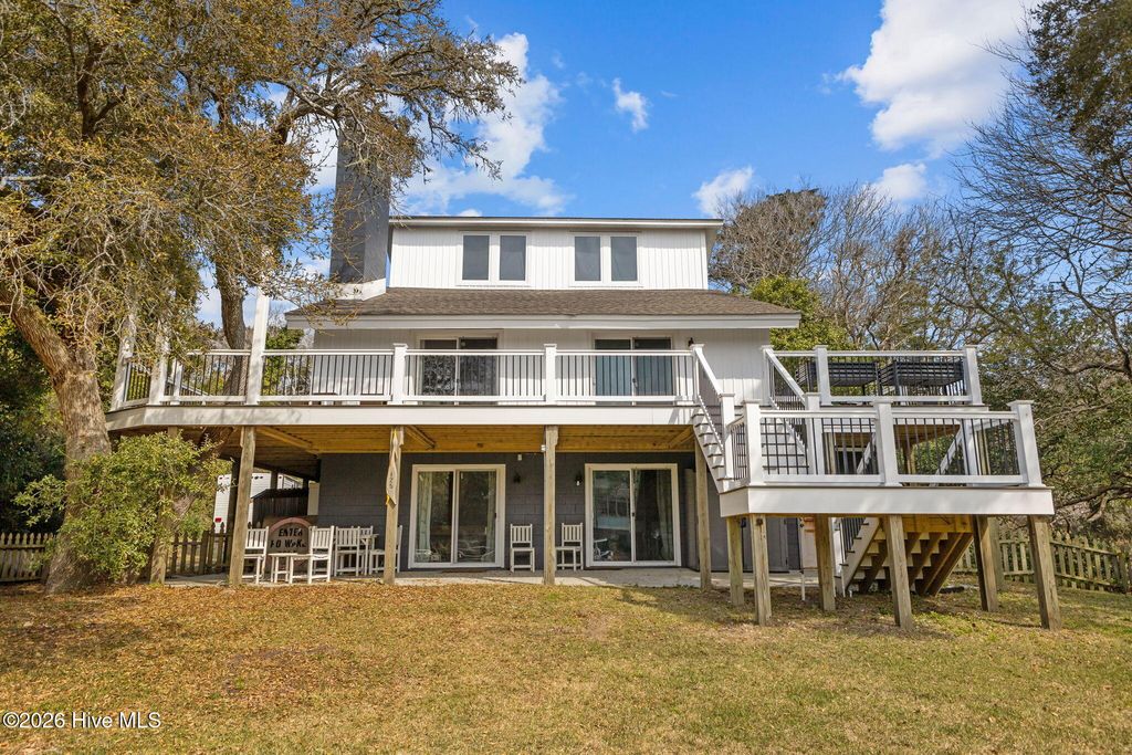 Image 44 of property listing at 125 Loblolly Drive, Atlantic Beach, NC 28512
