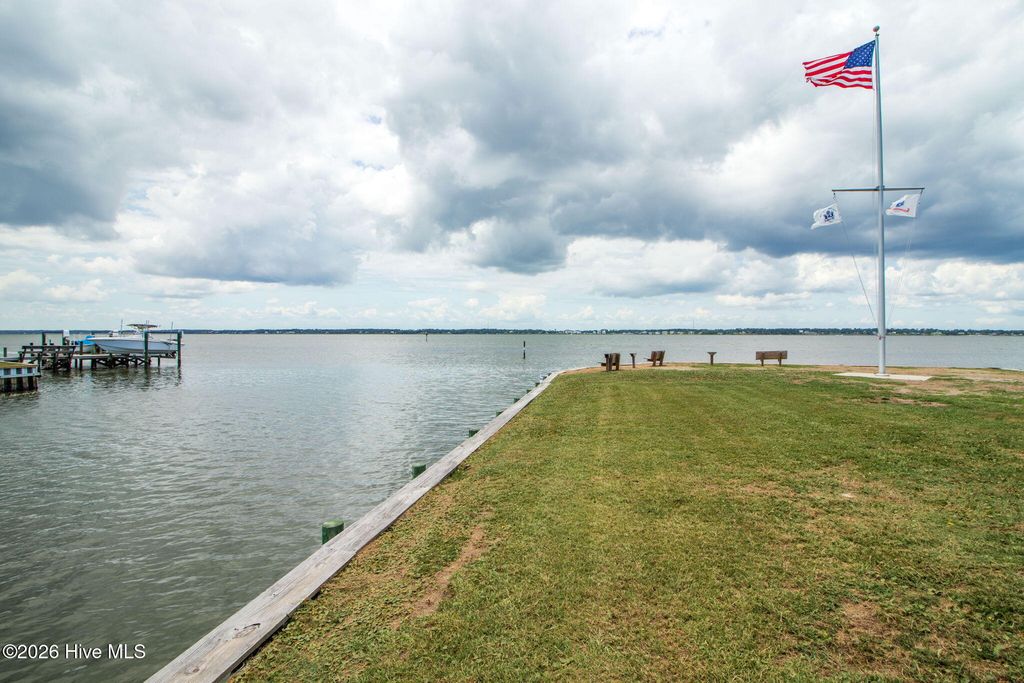 Image 88 of property listing at 125 Loblolly Drive, Atlantic Beach, NC 28512