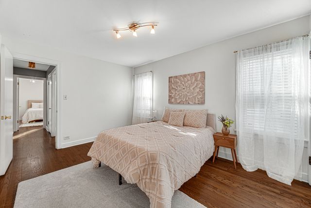 3141 N Odell Avenue, Chicago, IL 60707