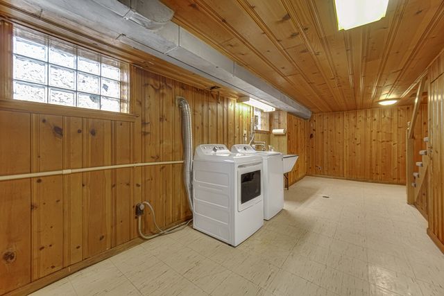 3141 N Odell Avenue, Chicago, IL 60707