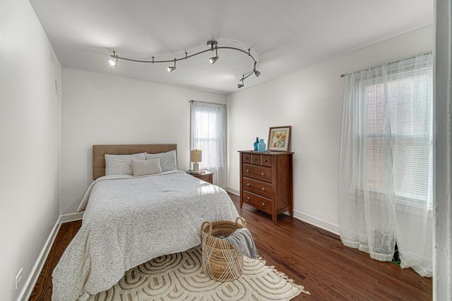 3141 N Odell Avenue, Chicago, IL 60707