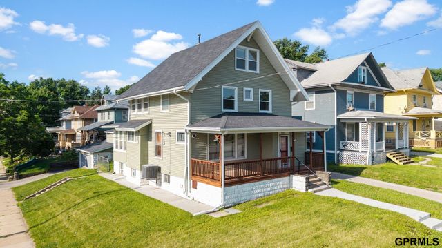 3405 Cuming Street, Omaha, NE 68131